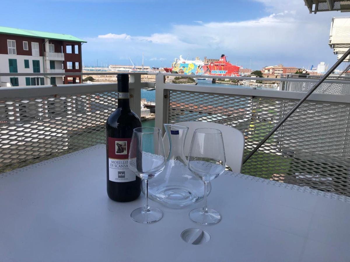 Kasia Porta Sul Mare Di Livorno Free Parking Екстериор снимка