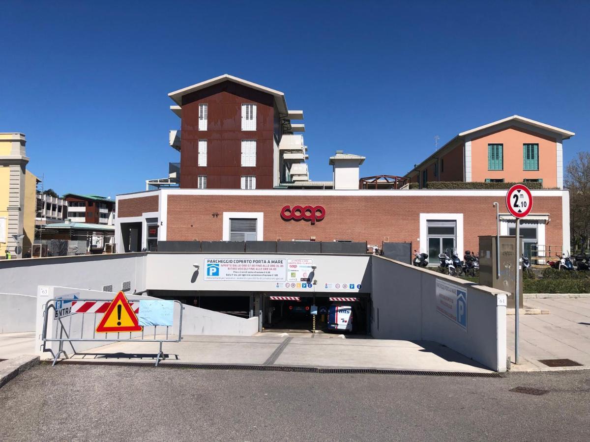 Kasia Porta Sul Mare Di Livorno Free Parking Екстериор снимка