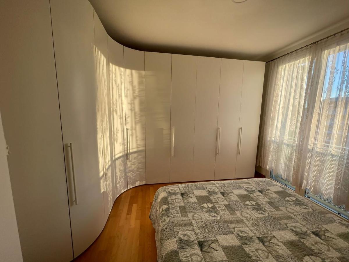 Kasia Porta Sul Mare Di Livorno Free Parking Екстериор снимка