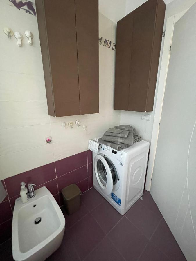 Kasia Porta Sul Mare Di Livorno Free Parking Екстериор снимка
