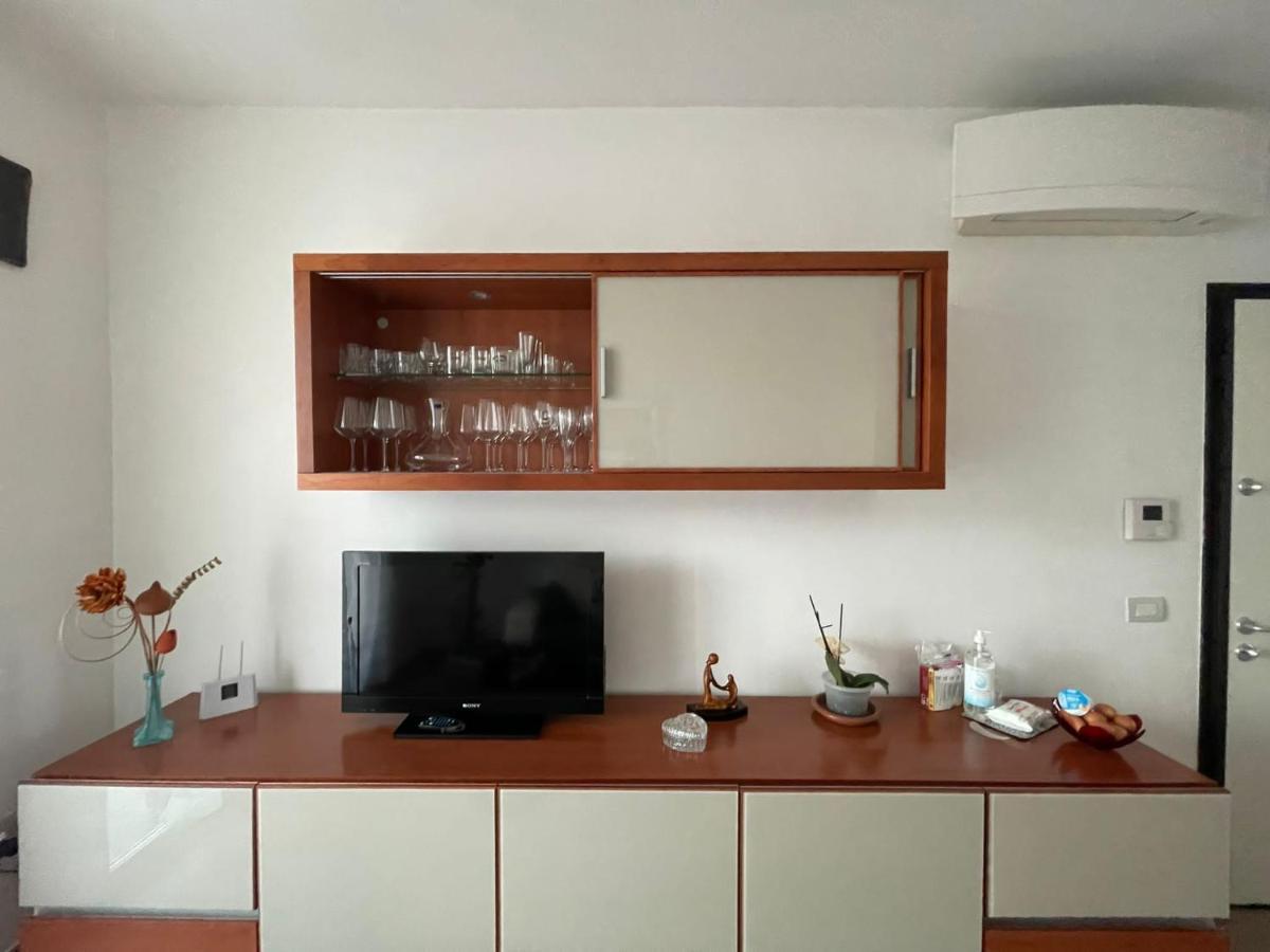 Kasia Porta Sul Mare Di Livorno Free Parking Екстериор снимка