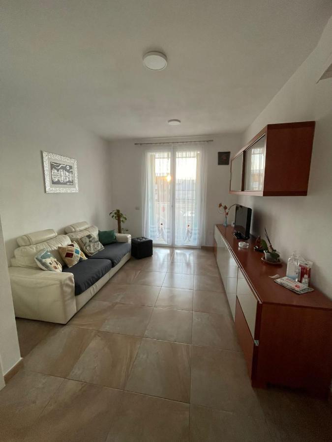 Kasia Porta Sul Mare Di Livorno Free Parking Екстериор снимка