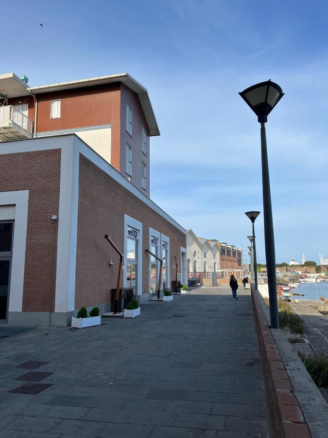 Kasia Porta Sul Mare Di Livorno Free Parking Екстериор снимка