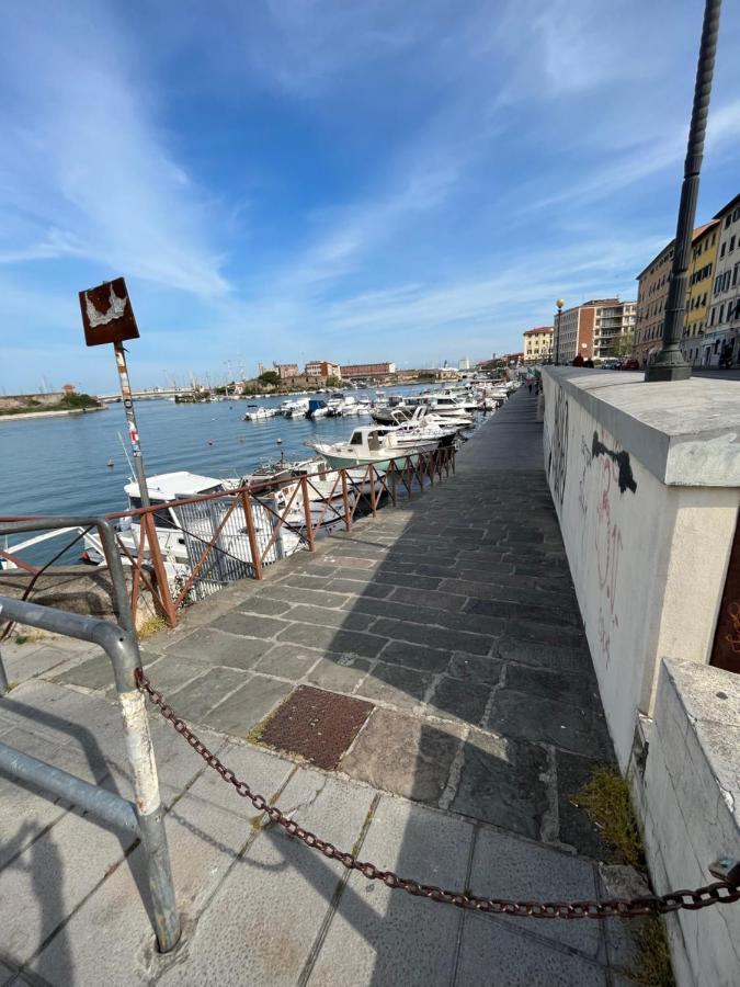 Kasia Porta Sul Mare Di Livorno Free Parking Екстериор снимка